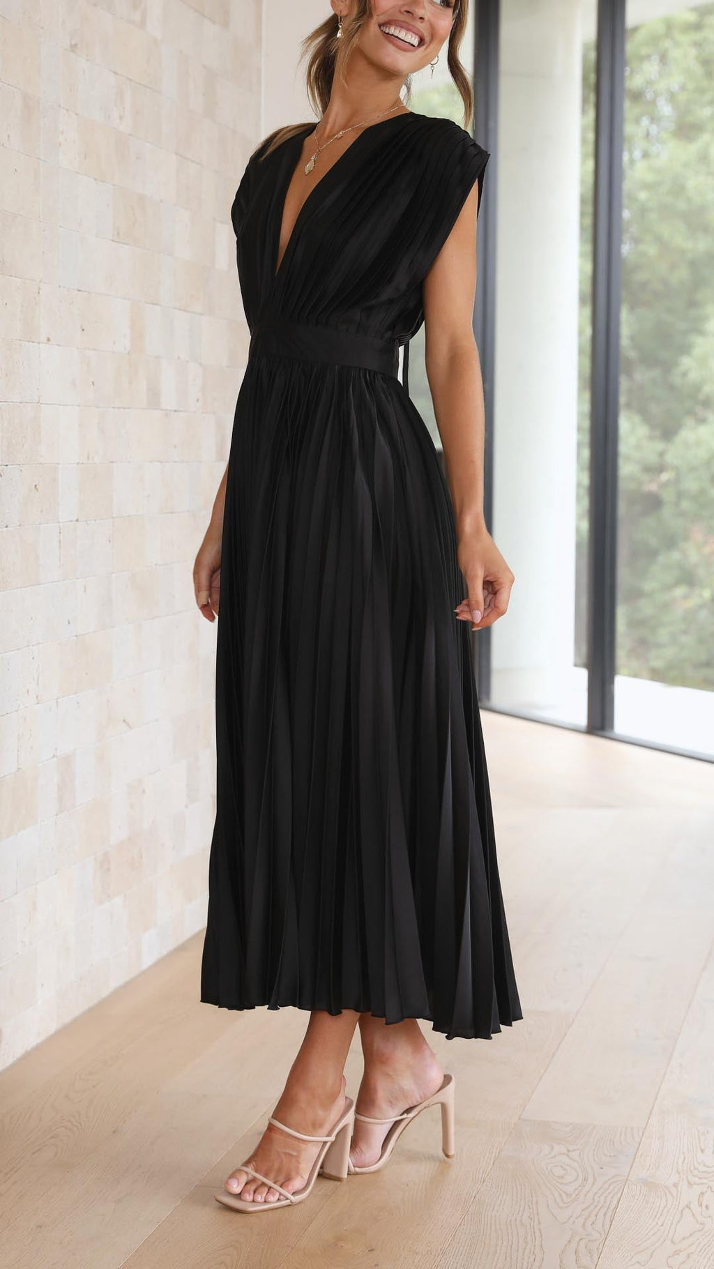Kaitlyn | Women's V-Neck Pleated Midi Dress for Wedding Guests