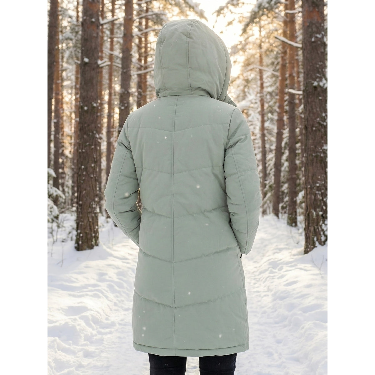 Women's Puffer Coat with Quilted Design and Sherpa-Lined Hood for Winter - Image 5