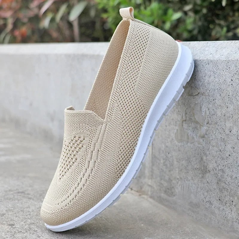 Women's Slip on Shoes Sneakers with Lightweight Knit Mesh and Walking Sole White - Image 4