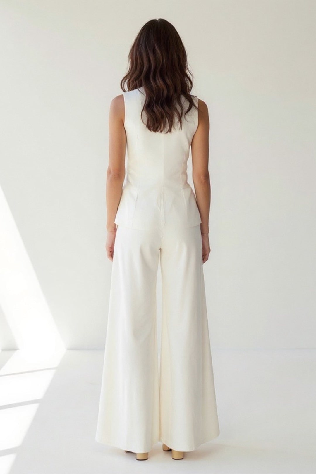 Women's Two Piece Linen Vest and Wide Leg Pants Set with Asymmetrical Hem - Image 3