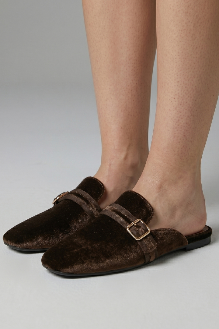 Women's Velvet Clogs and Mules with Square Toe Slip-On Flat Design - Image 5